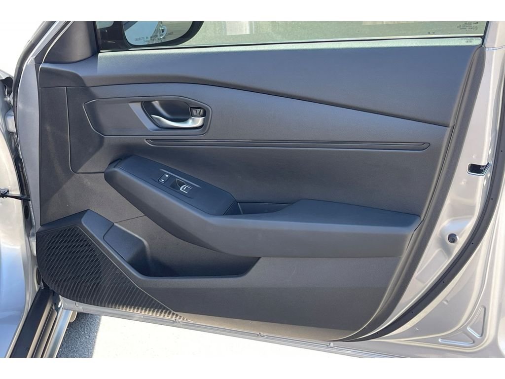 Used 2024 Solar Silver Metallic Honda LX image 19