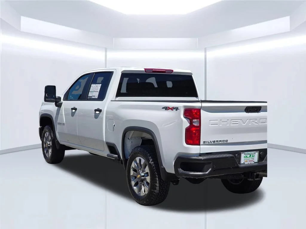 2026 Chevrolet Silverado 2500 HD Custom - Photo 42
