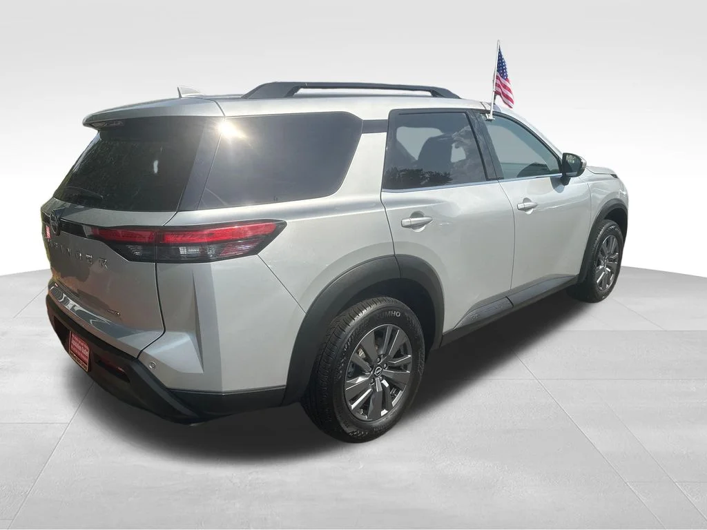 Used 2025 Silver Nissan SV image 49