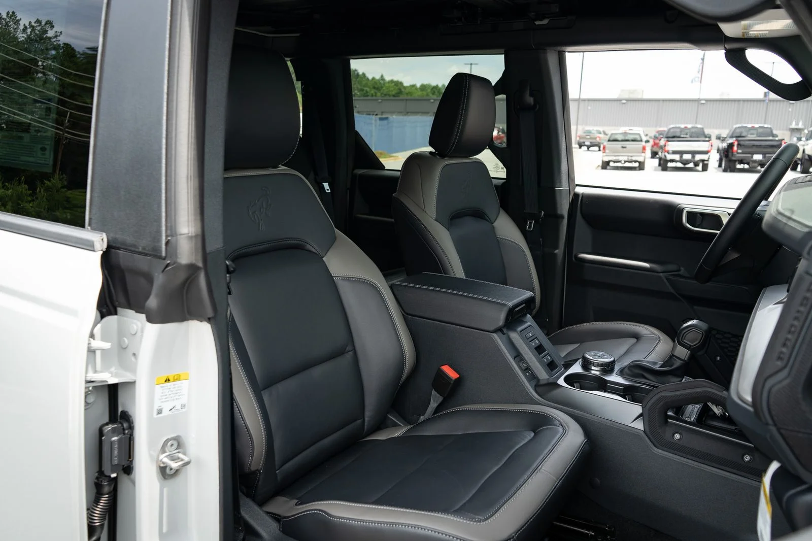 New 2026 Avalanche Gray Ford Outer Banks® image 22