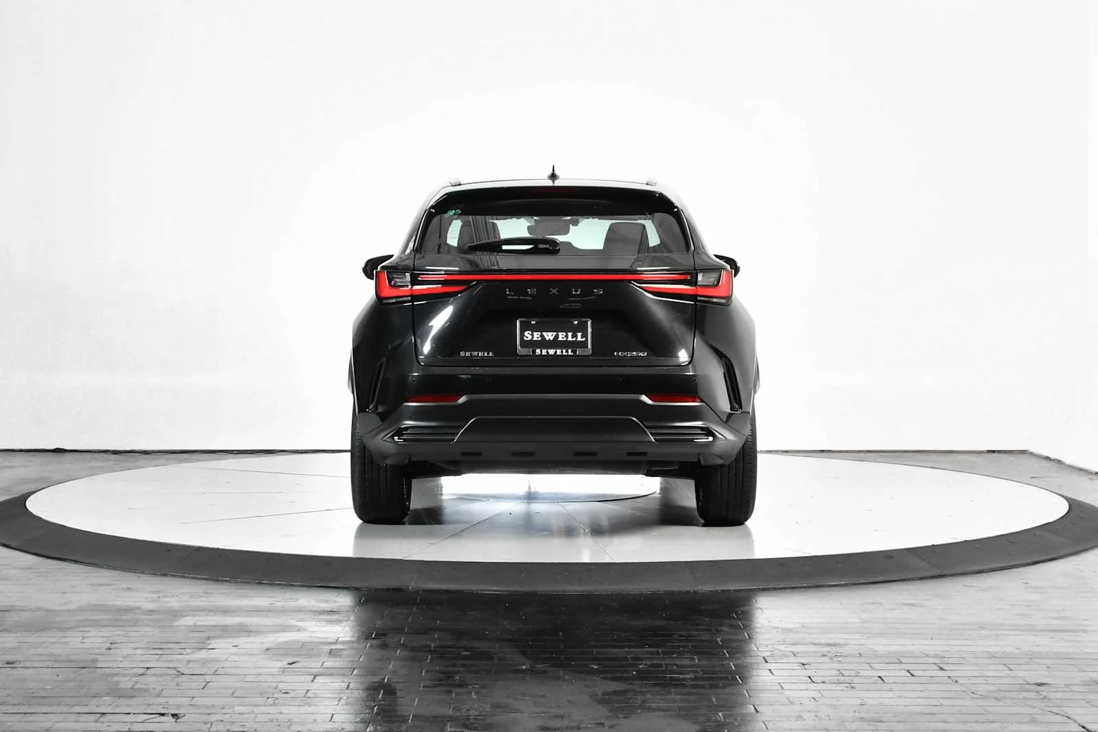 Certified Used 2025 Caviar Lexus  image 5