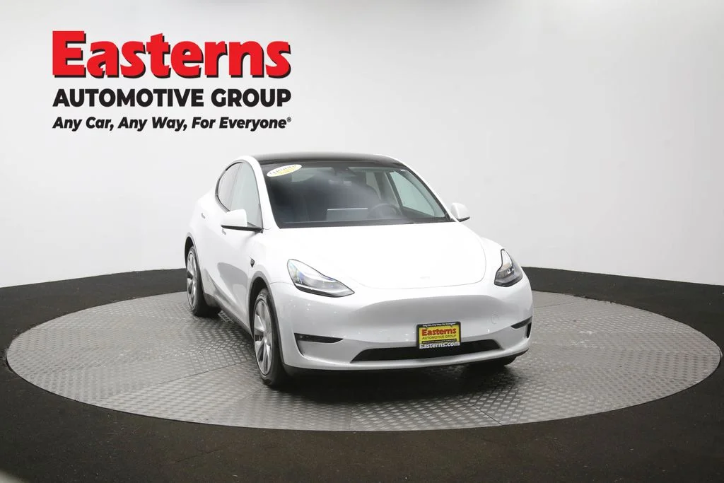 Used 2021 White Tesla Long Range image 45