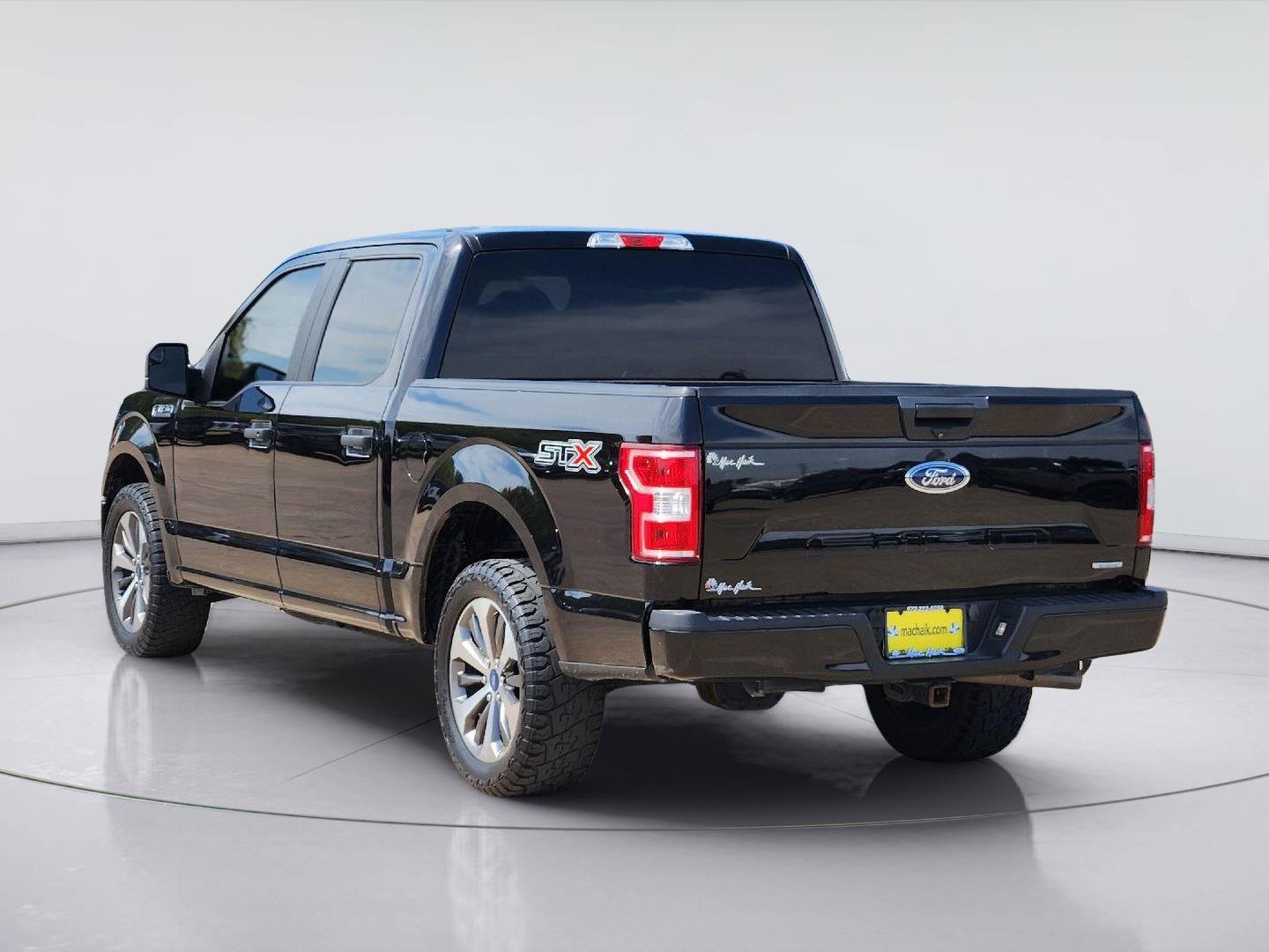 Used 2019 Agate Black FORD  image 4
