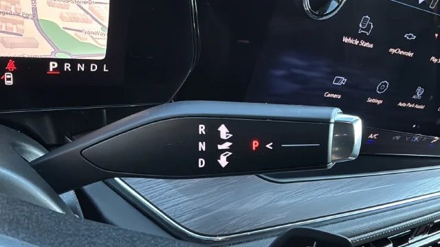 Used 2025 White Chevrolet LT image 28