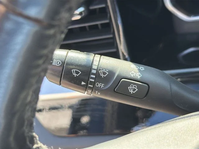 Used 2022 Blue Chevrolet RST image 27