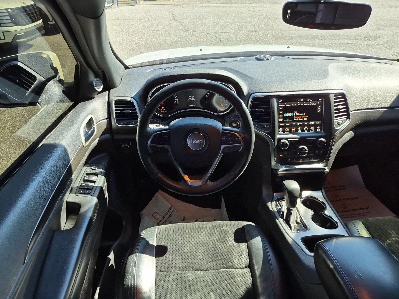 Used 2018 Bright White Clearcoat Jeep Altitude image 32