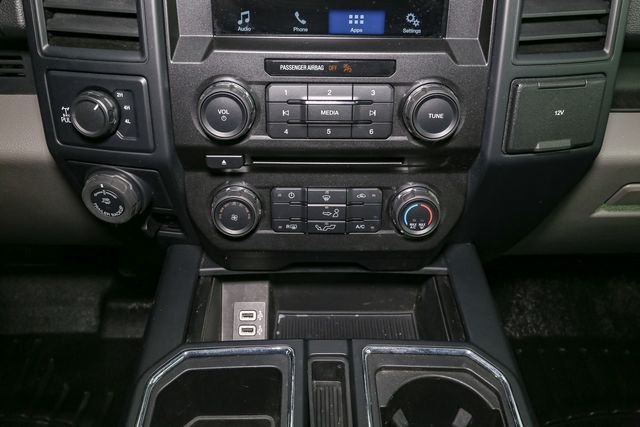 Used 2018 White Ford XL image 25
