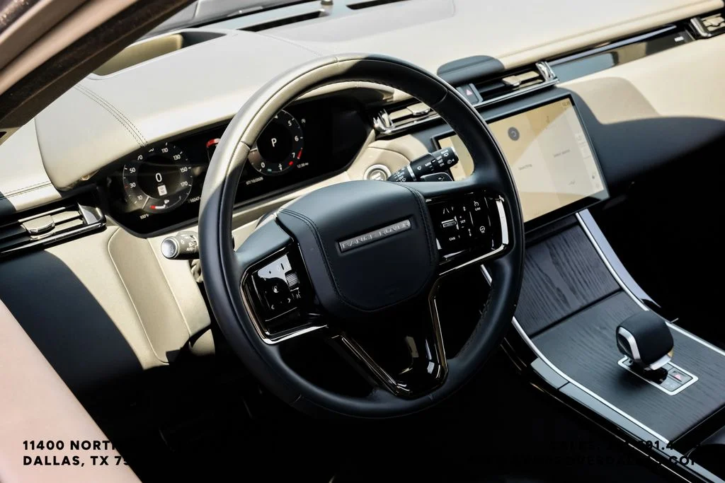 Used 2026 Black Land Rover Dynamic SE image 13