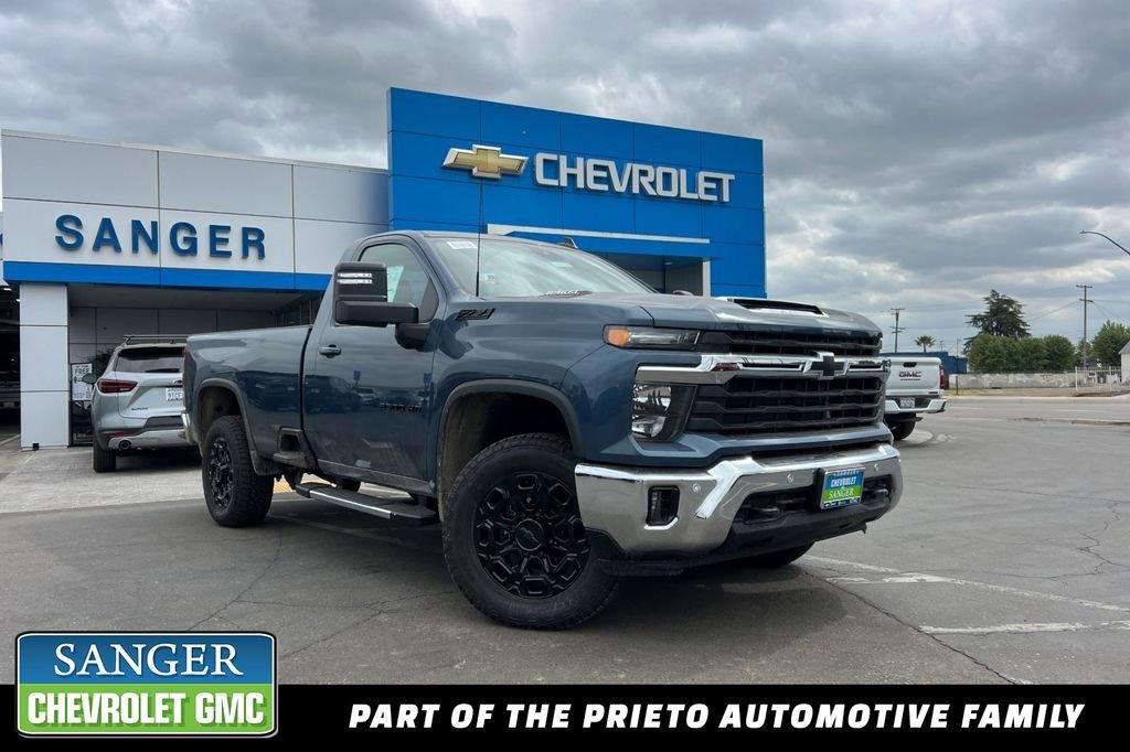 2025 Chevrolet Silverado 2500 HD LT - Photo 2