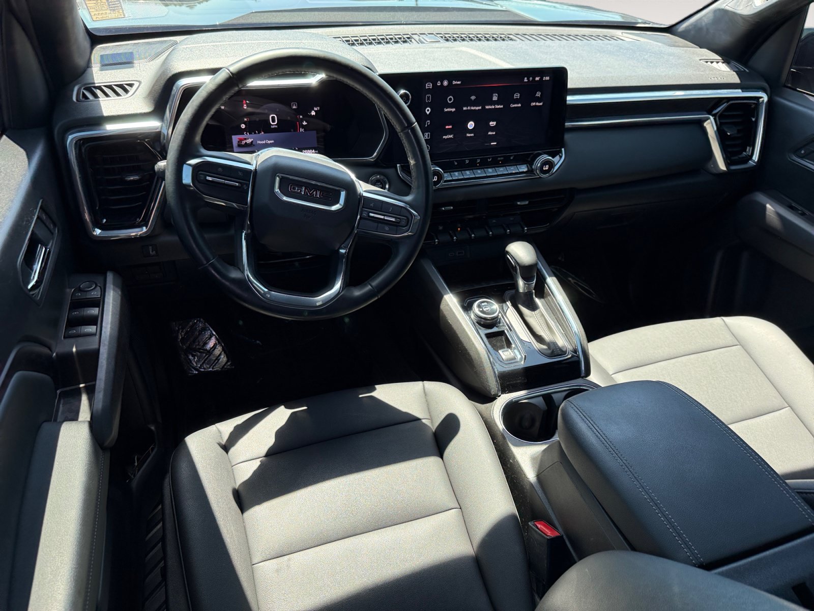 Used 2023 Onyx Black GMC Elevation image 15