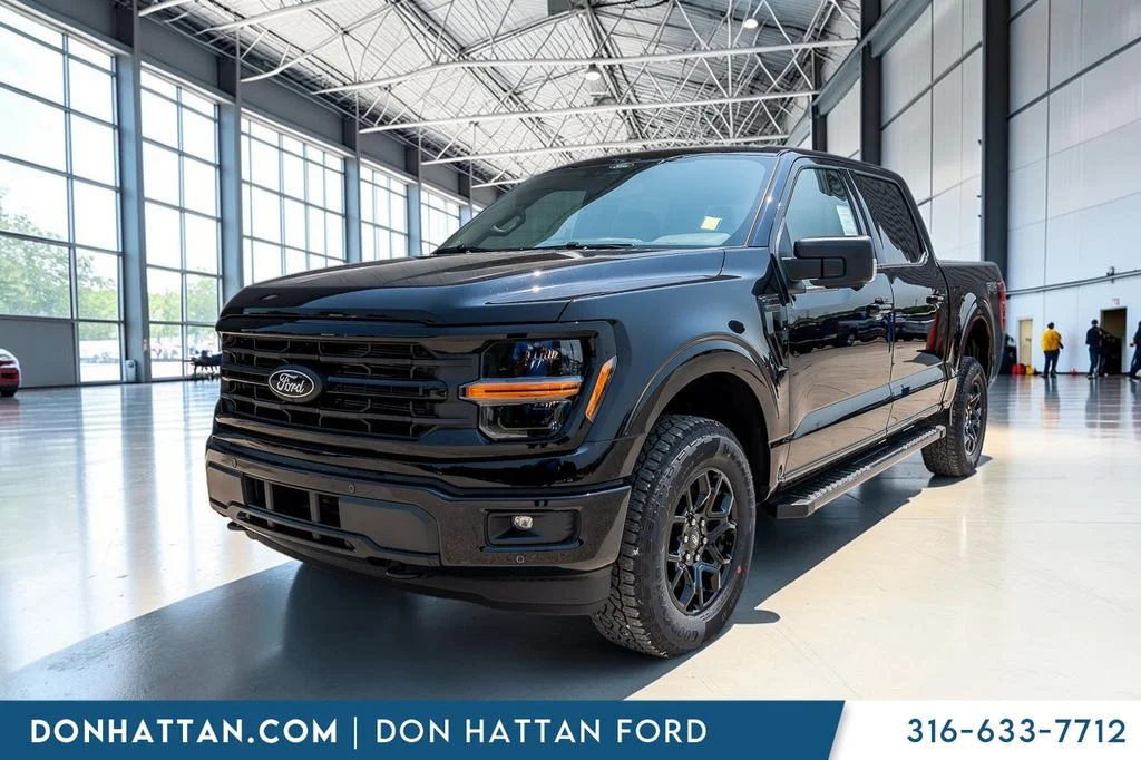 New 2026 Agate Black Metallic Ford XLT image 28