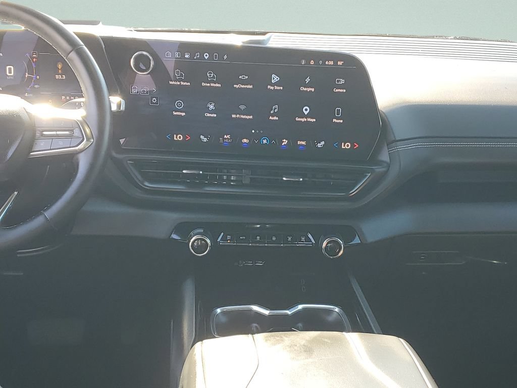 Used 2026 Blue Smoke Metallic Chevrolet LT - Standard Range image 24