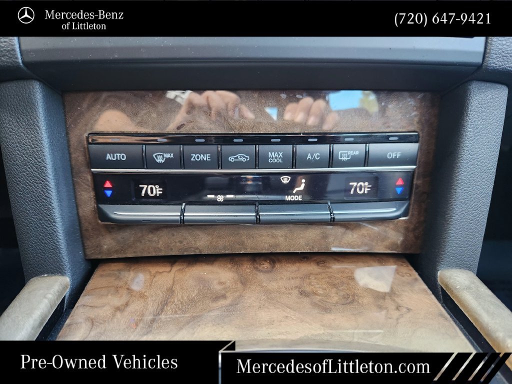 Used 2010  Mercedes-Benz E 350 image 18