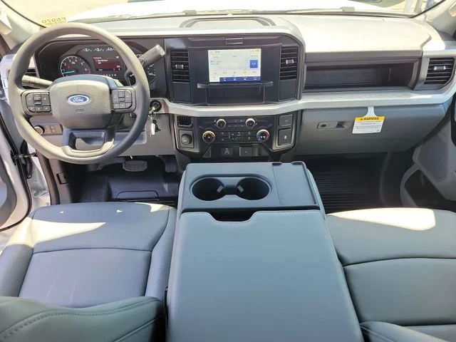 New 2026 Oxford White Ford XL image 15