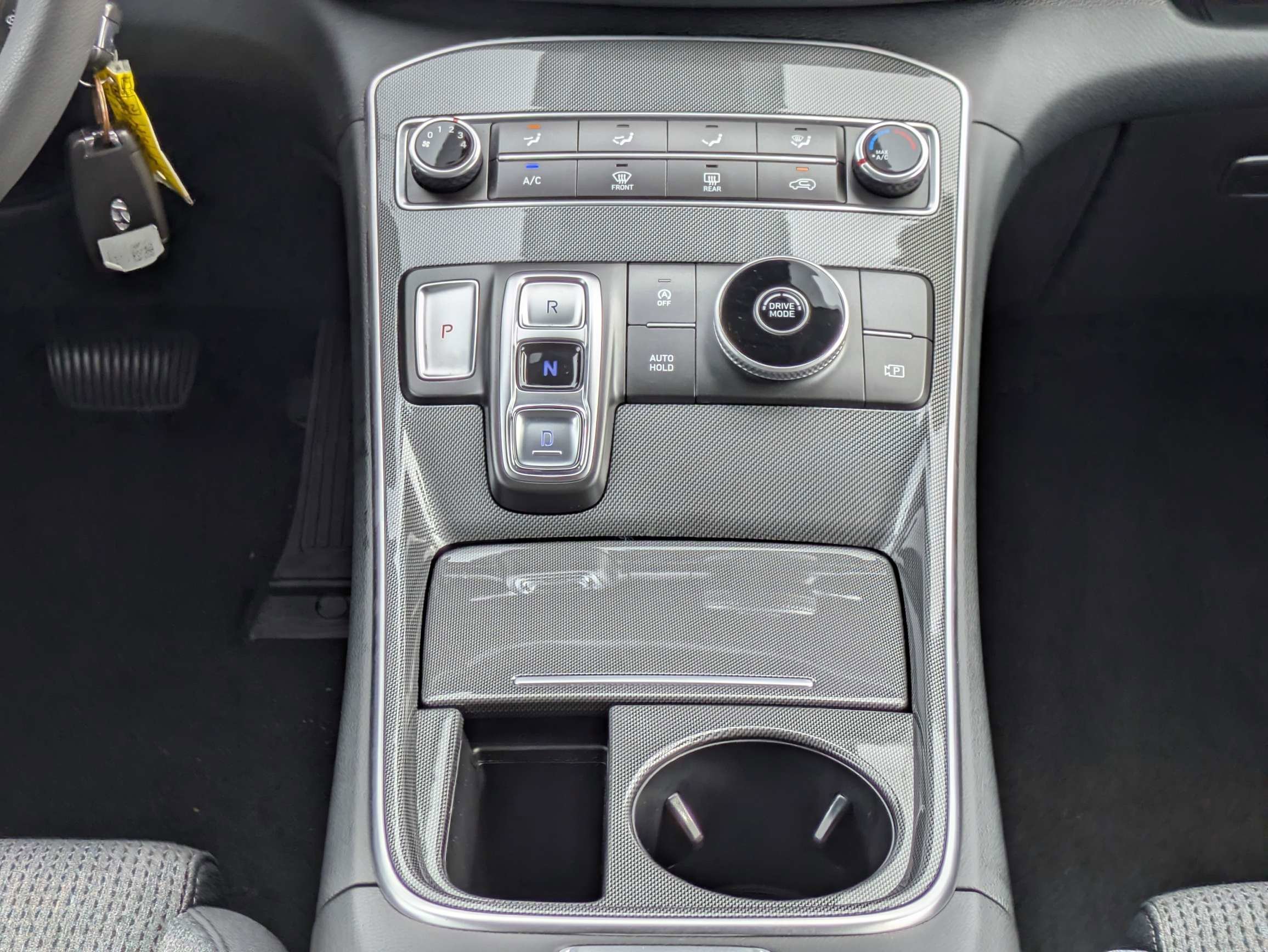 Used 2023 Portofino Gray Hyundai SE image 19