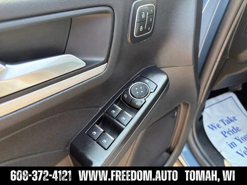 Used 2025 Black Ford Platinum image 11