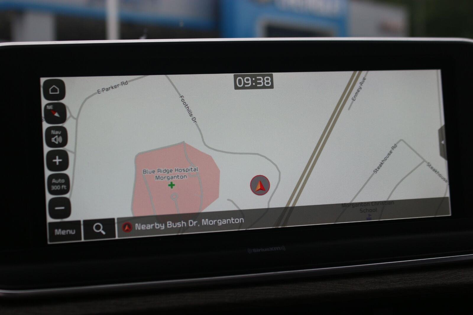 Used 2022 Red Kia EX image 30