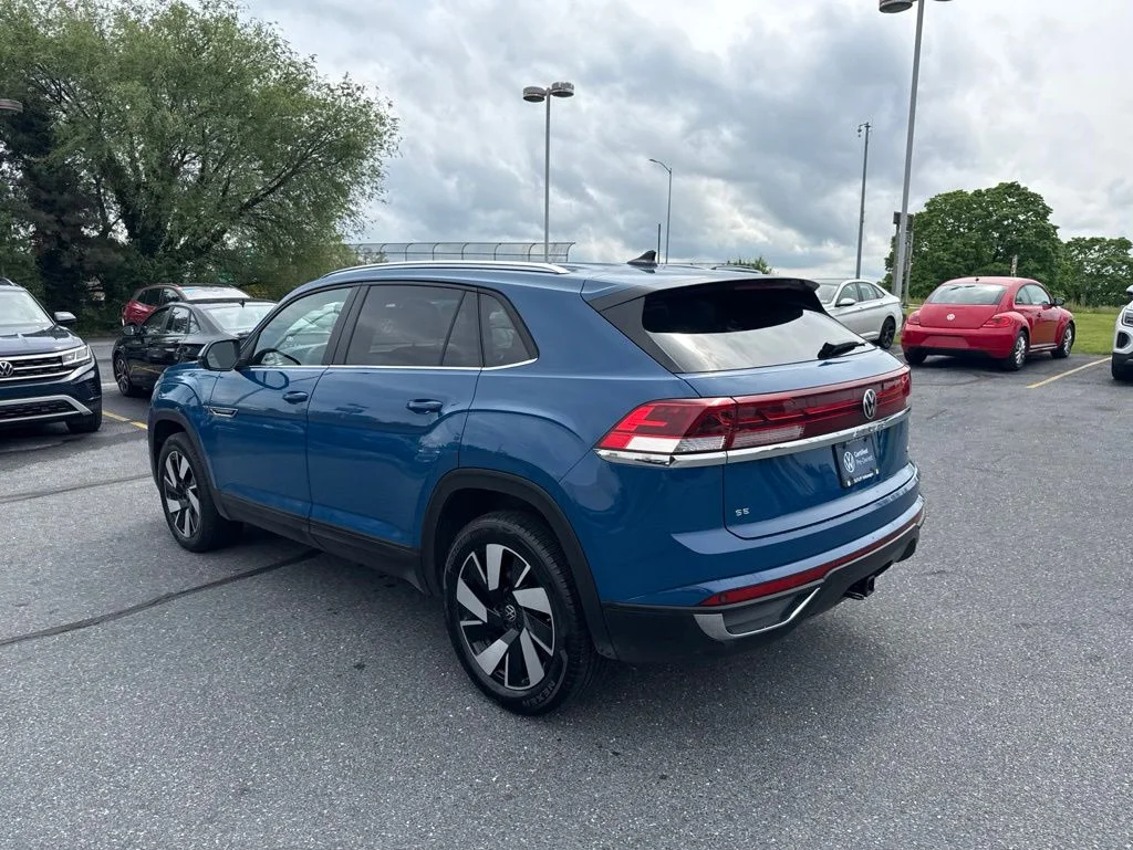 Certified Used 2026 Mountain Lake Blue Metallic Volkswagen 2.0T SE w/Technology image 17