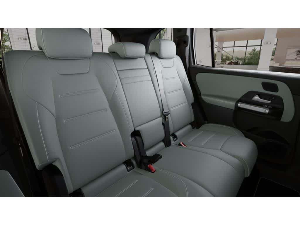 2026 Mercedes-Benz GLB GLB 250 - Photo 4