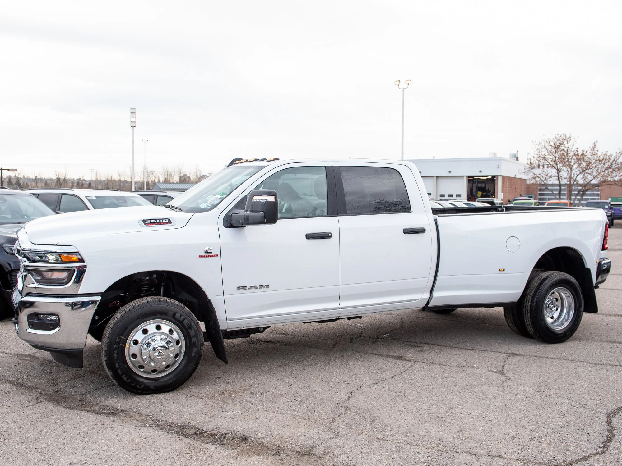 New 2026 White RAM Big Horn* image 2