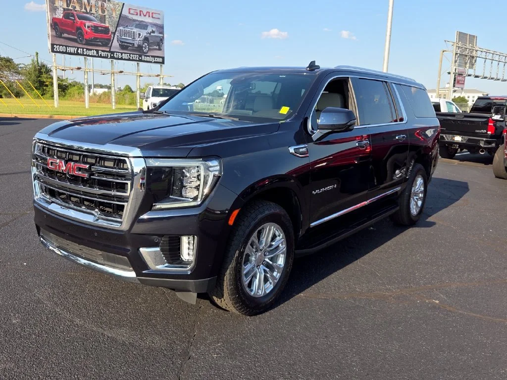 Used 2023 MIDNIGHT BLUE METALLIC GMC SLT image 3