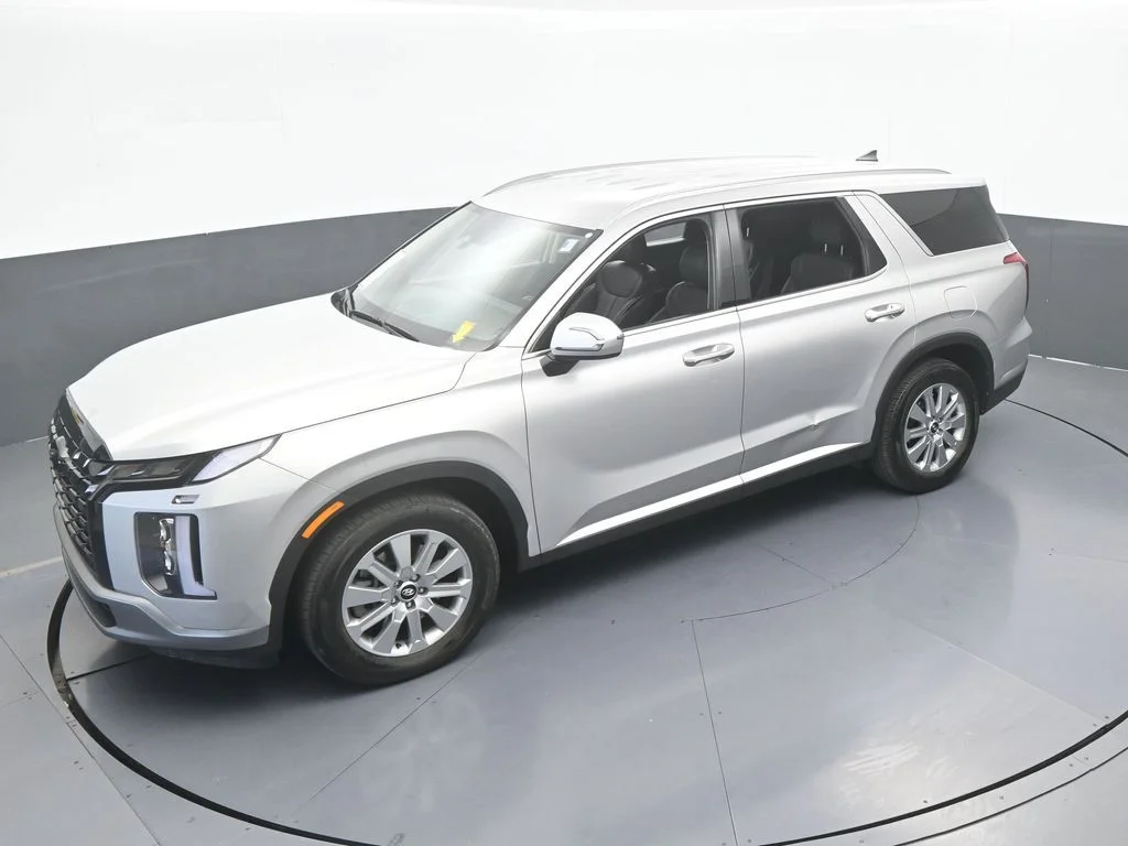 Used 2025 Typhoon Silver Hyundai SEL image 56