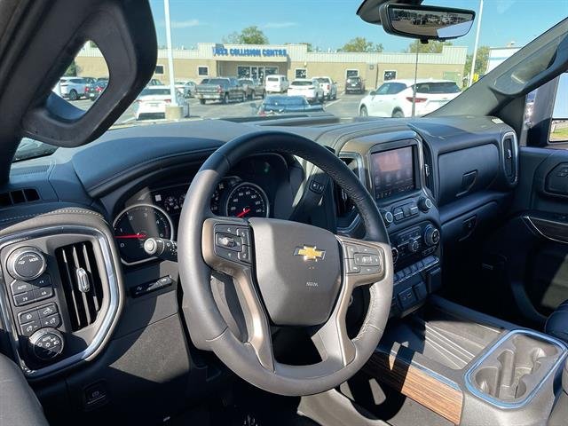 2022 Chevrolet Silverado 2500 HD High Country, photo 10 of 12