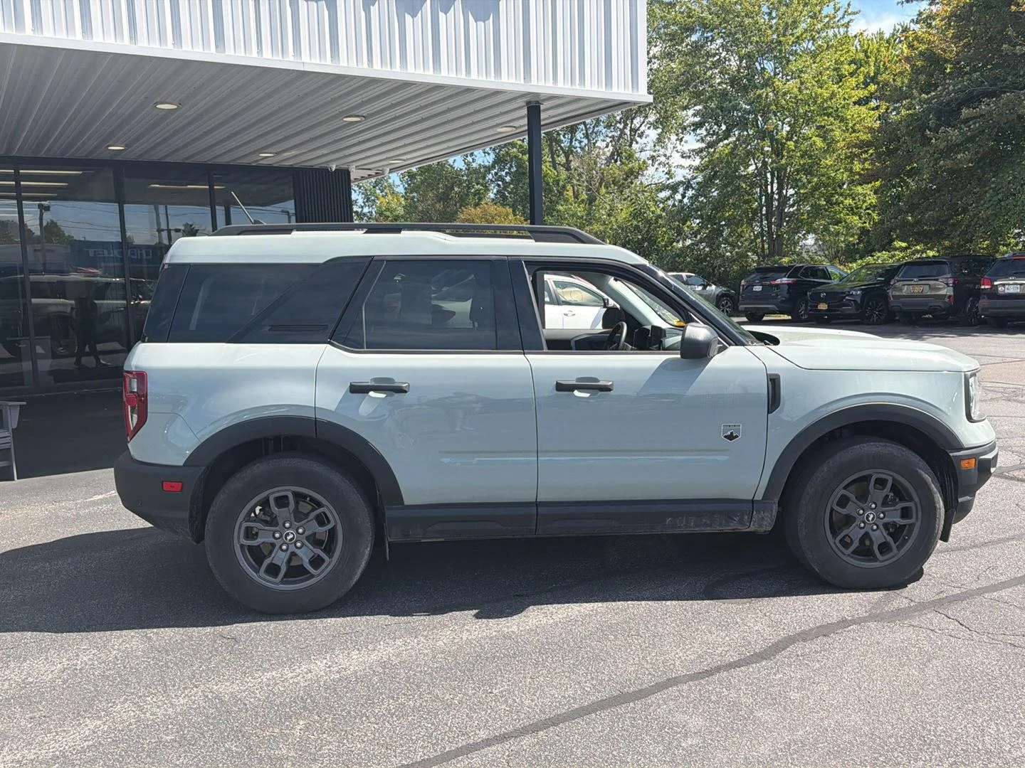 Used 2024 Cactus Gray Ford Big Bend image 9