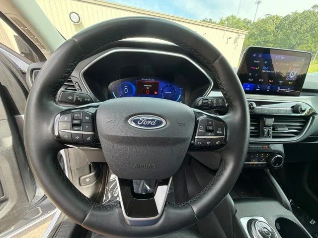 Used 2022 Blue Ford Titanium image 25