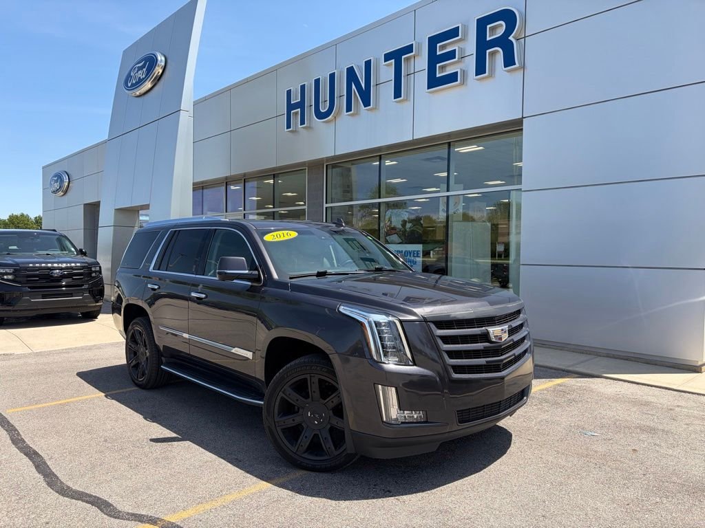 2016 Cadillac Escalade AWD Luxury's photo