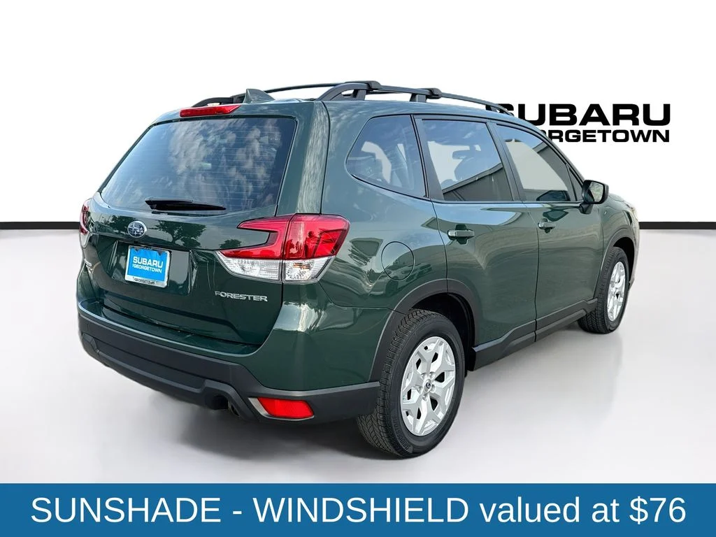 Used 2023 Green Subaru Base image 8
