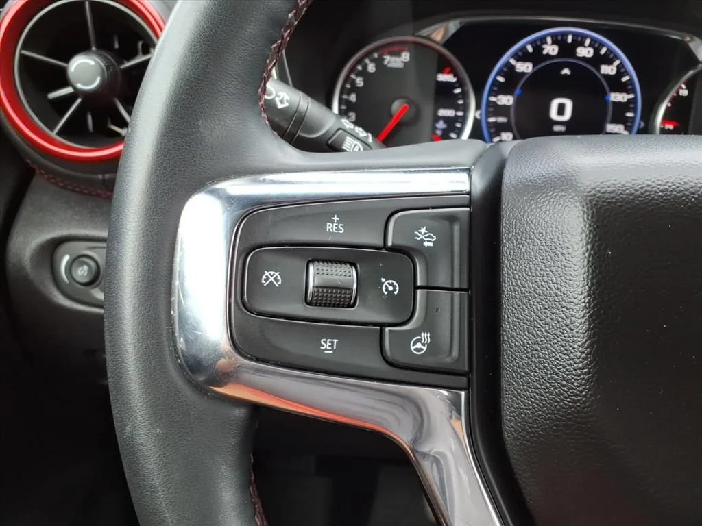 Used 2023 Iridescent Pearl Tricoat Chevrolet RS image 15