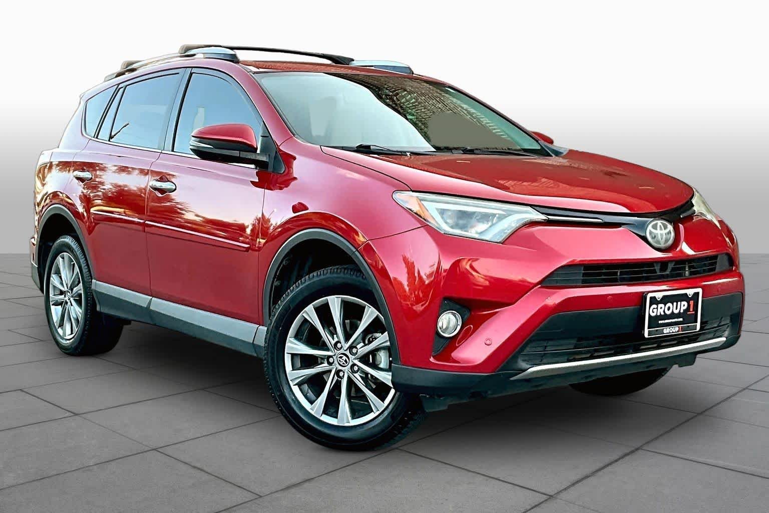 Used 2016 Barcelona Red Metallic Toyota Limited image 3