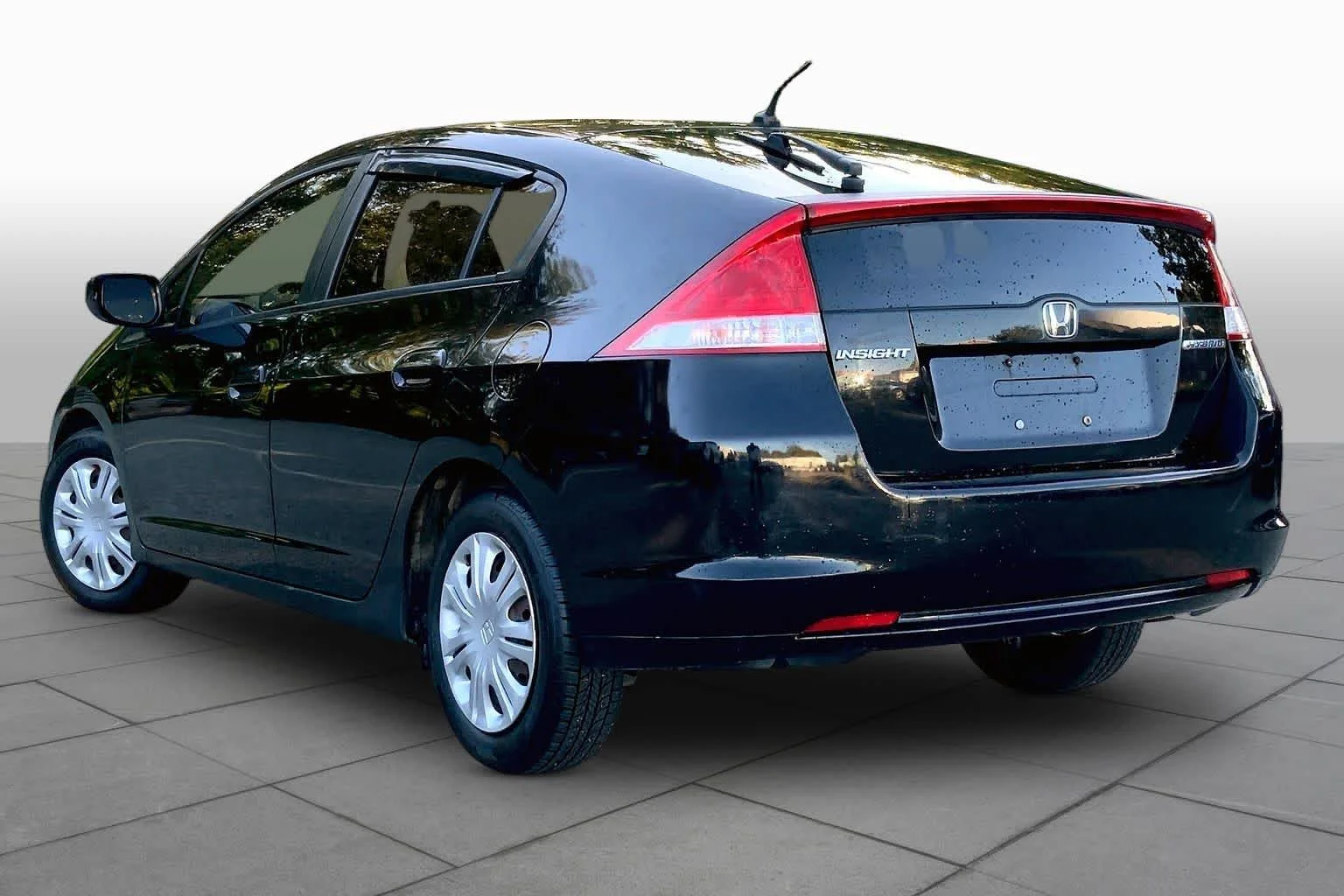 Used 2011 Crystal Black Pearl Honda LX image 11