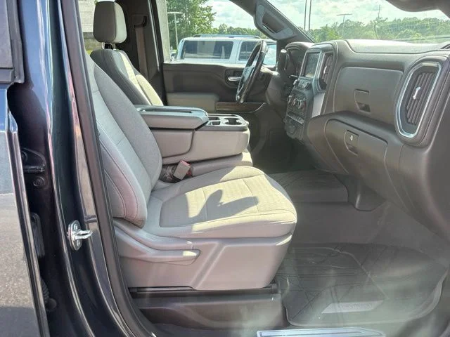 Used 2019 Gray Chevrolet RST image 12