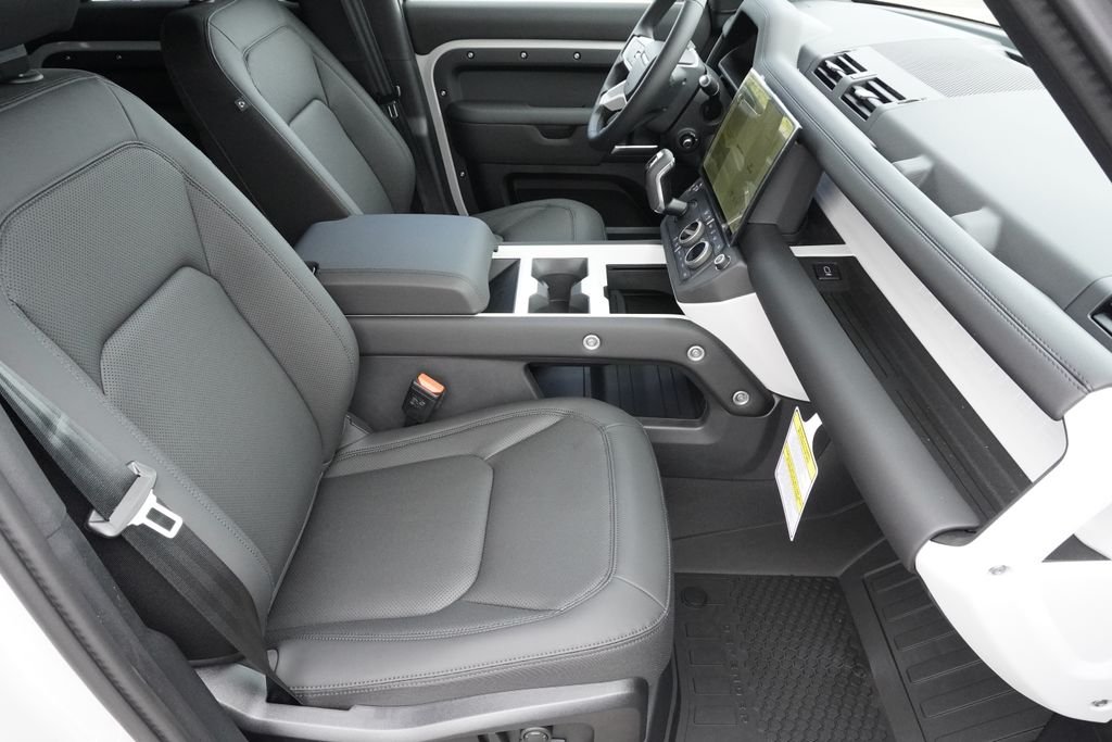 New 2026 Borasco Grey Land Rover S image 23