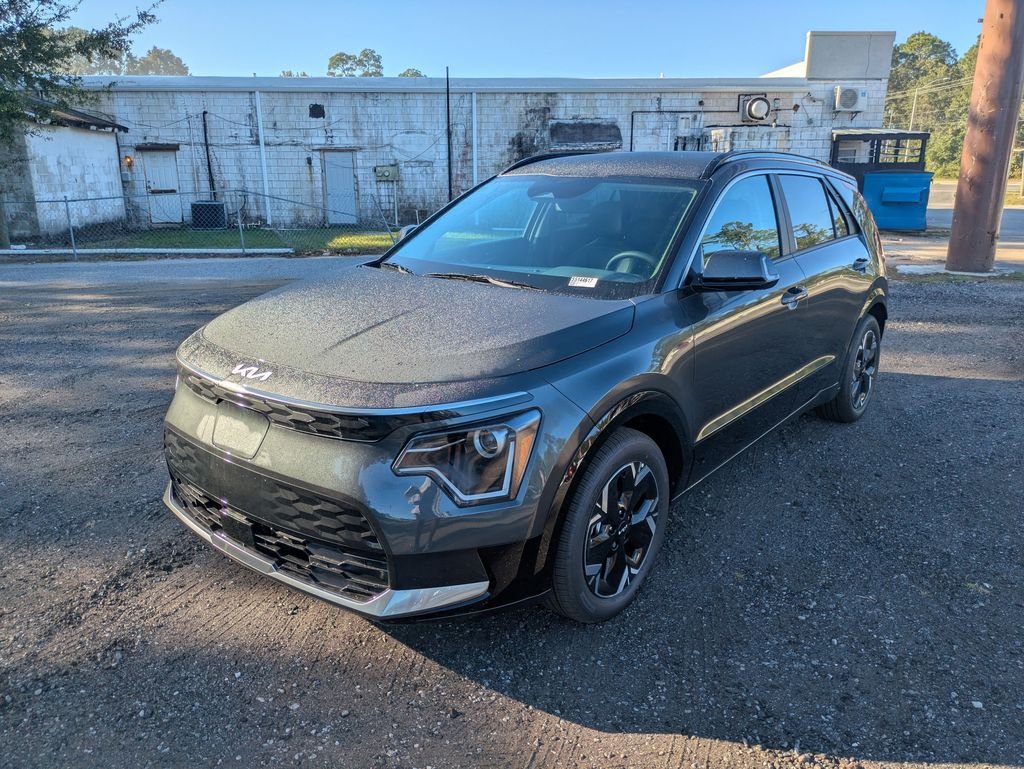 New 2025 Interstellar Gray Kia Wind image 7