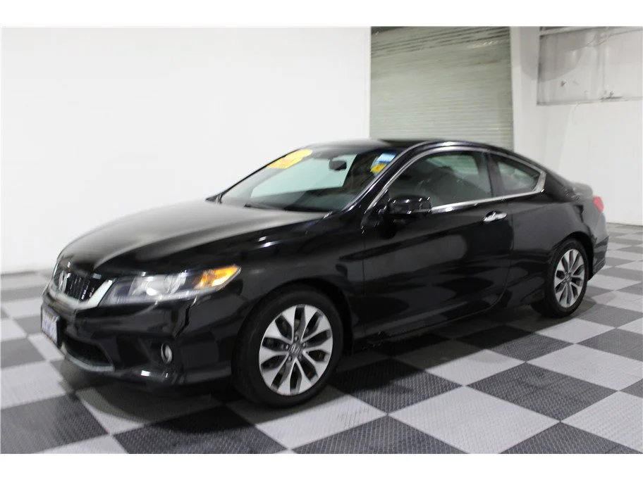 Used 2015 Black Honda EX-L image 7