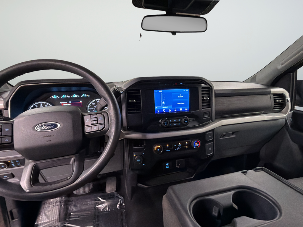 Used 2023 Black Ford XLT image 11
