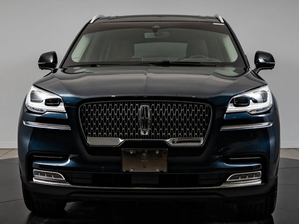 Used 2021 Flight Blue Lincoln Reserve image 2