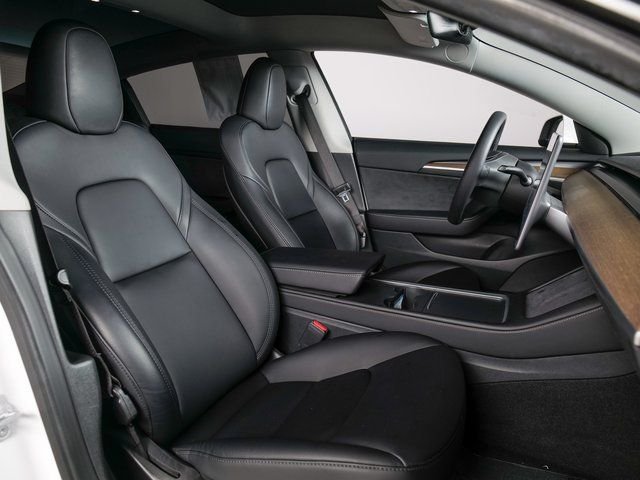 Used 2023 Pearl White Multi-Coat Tesla Base image 3