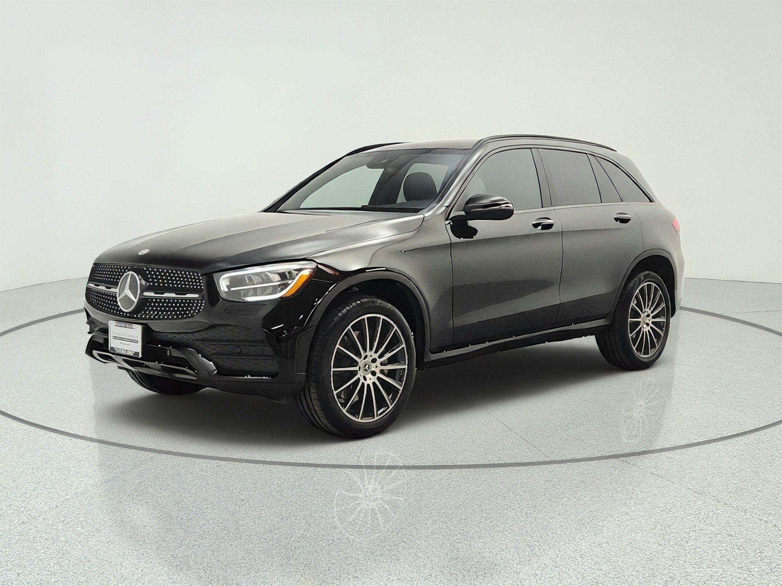 Used 2022 Black Mercedes-Benz GLC 300 SUV image 1
