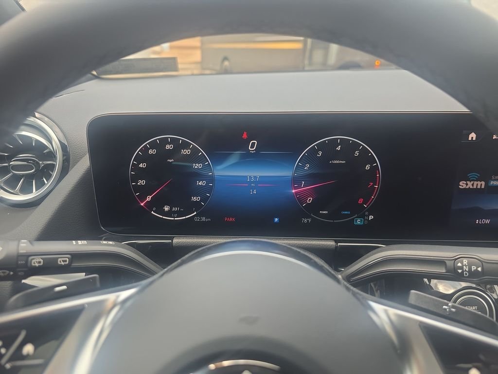 New 2026 MANUFAKTUR Patagonia Red Metallic Mercedes-Benz GLA 250 image 15