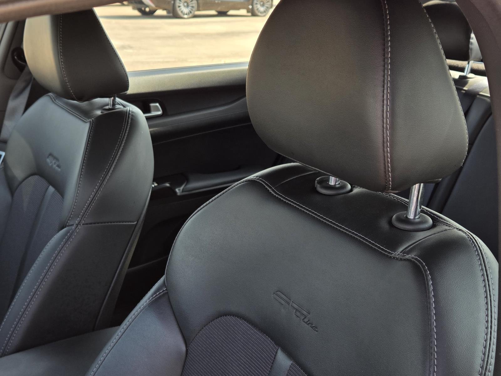 Used 2024 Sapphire Blue Kia GT-Line image 30