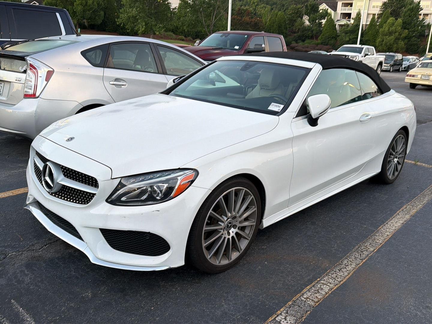 Used 2018 Polar White Mercedes-Benz C 300 image 2