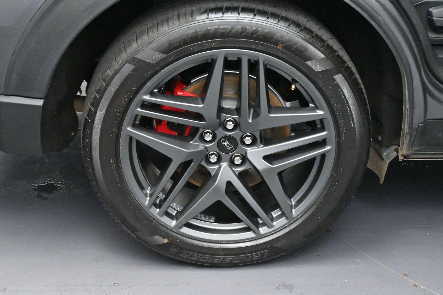 Used 2025 Carbonized Gray Ford ST-Line image 37