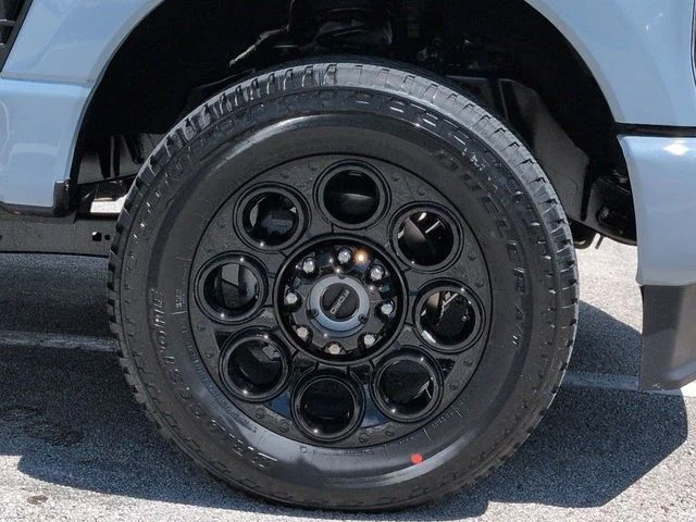 New 2026 Glacier Gray Metallic Tri-Coat Ford F-250® Lariat® image 11