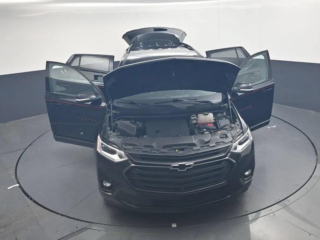 Used 2021 Black Metallic Chevrolet Premier image 41