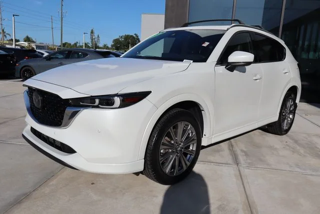 Used 2023 White Metallic Mazda 2.5 Turbo Signature image 8