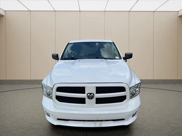 Used 2016 White Ram Express image 8